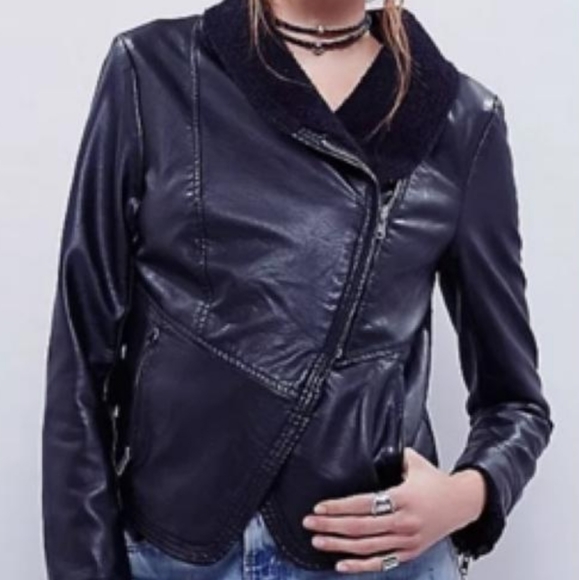 NEW🌹 Free People Vegan Leather Motorcycle Black Jacket, Size 0 - Picture 5 of 10